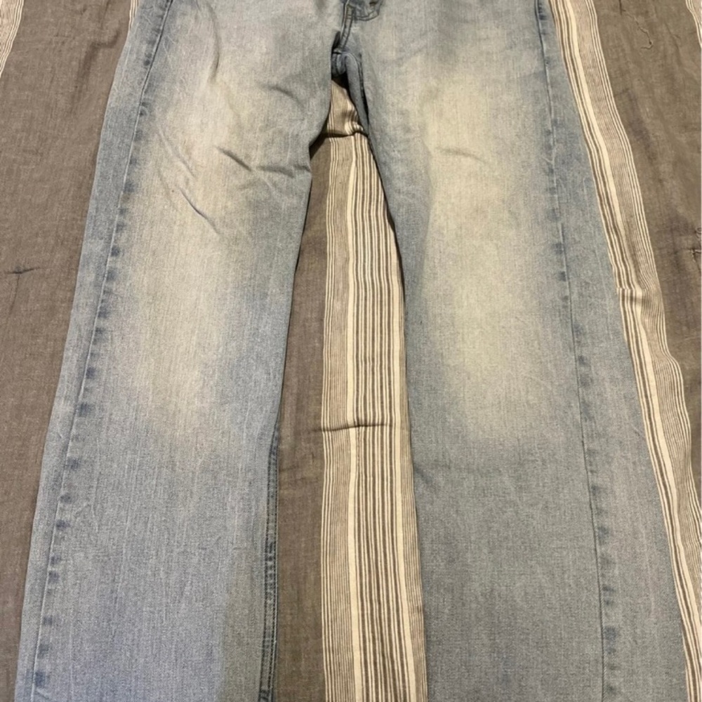 Levi Mens pants W32 L30